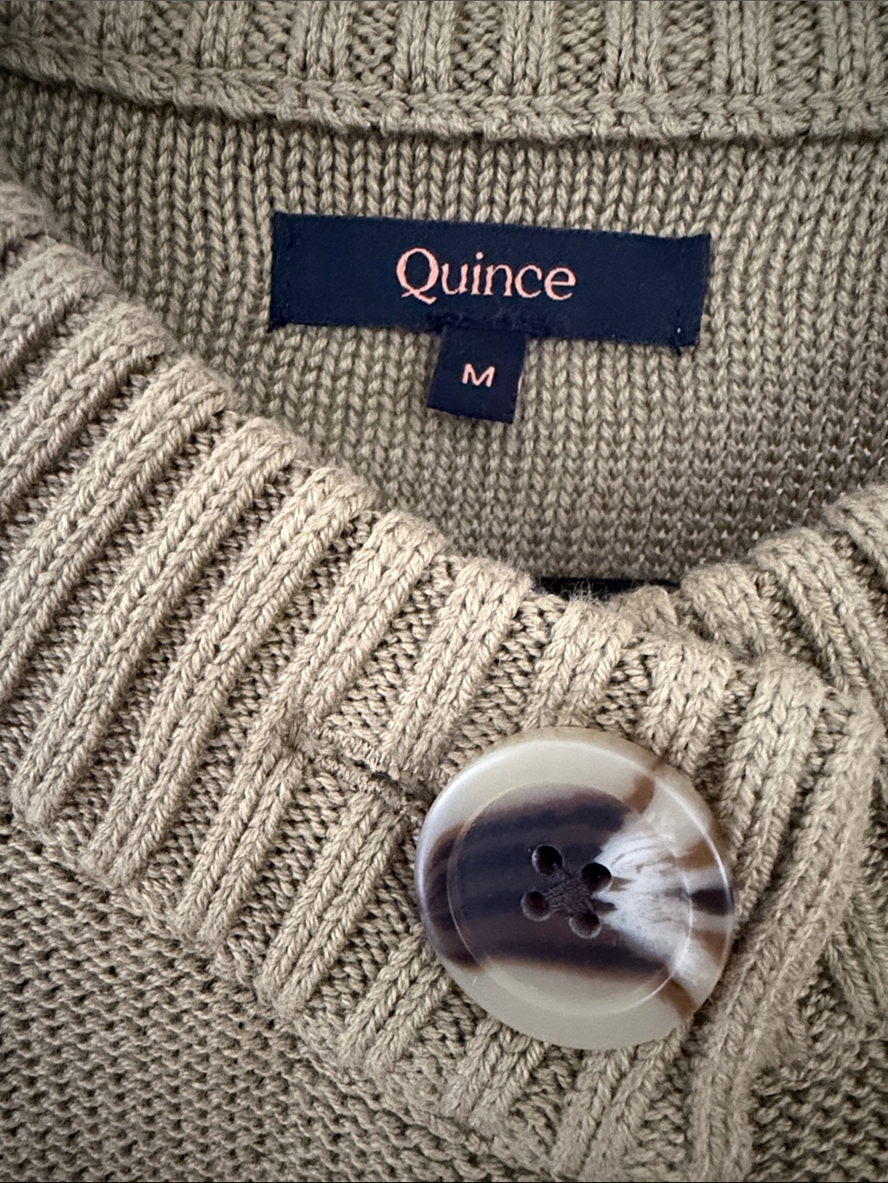 Quince Olive 100% Organic Cotton Cropped Cardigan - Picture 2 of 3